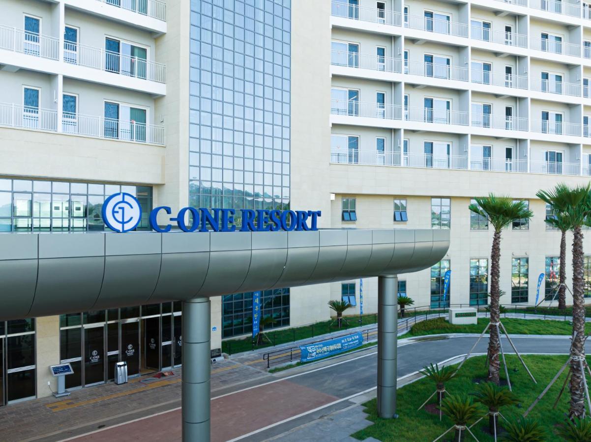 C-One Resort Jaeundo Sinan Eksteriør billede